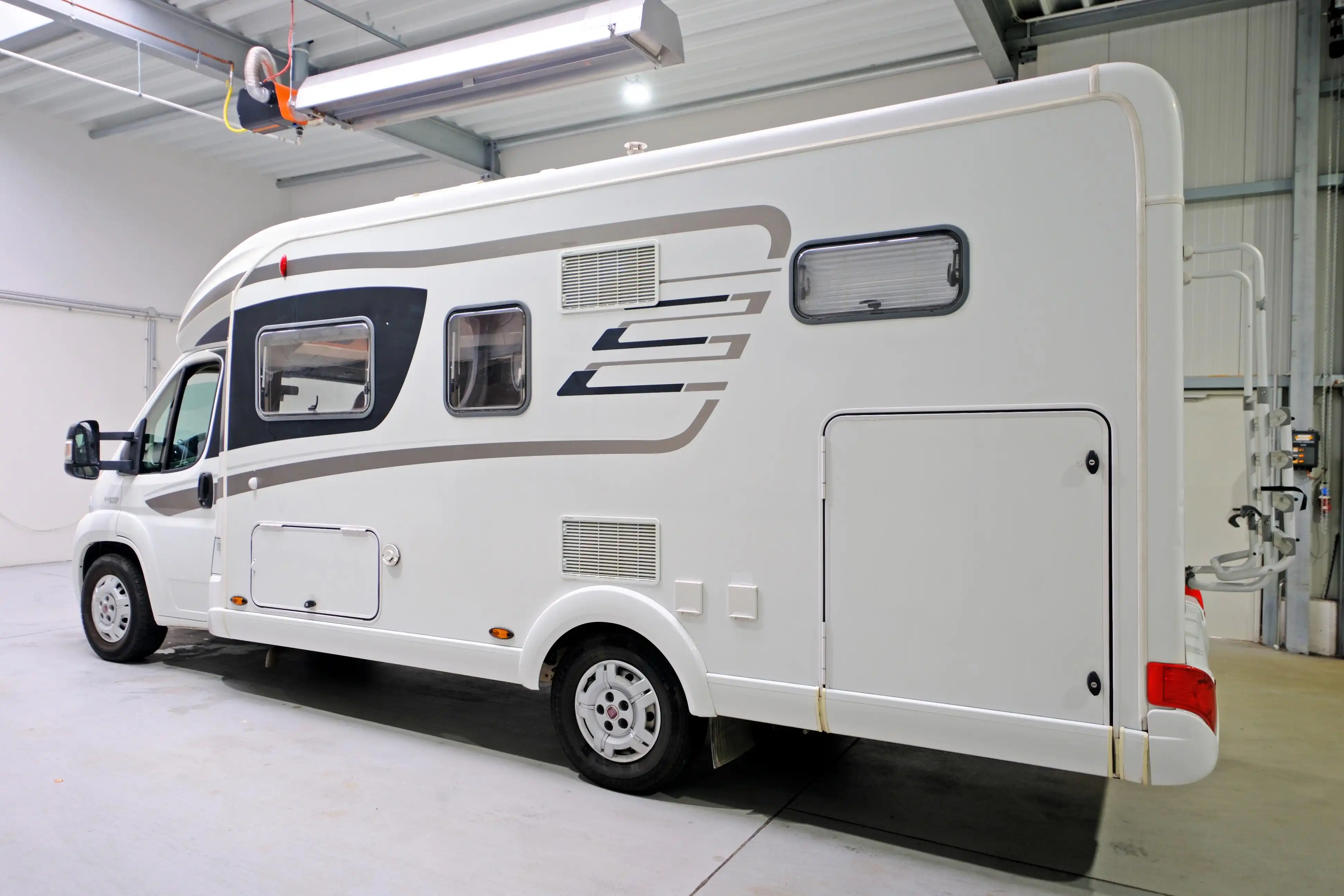 HYMER-ERIBA T 614 CL